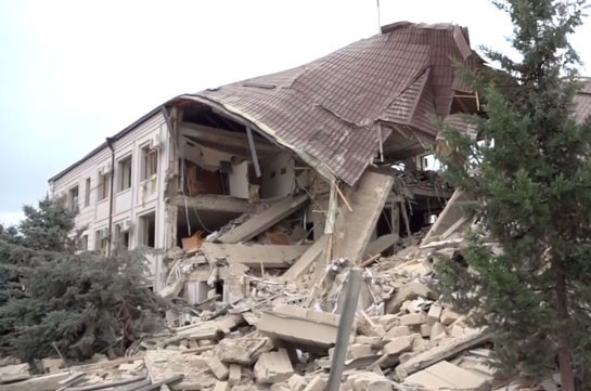 Karabakh Ombudsman applies to international community at the background of bombarded Stepanakert (video)