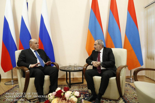 Armenian, Russian PMs discuss situation in Karabakh