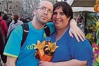 Spanish man to give birth to twins