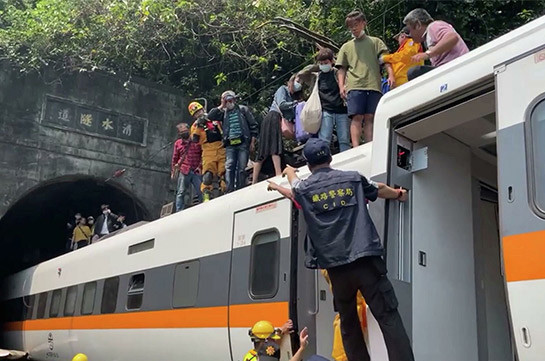 Taiwan: Dozens killed as train crashes and derails in tunnel