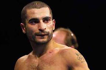 Vic Darchinyan to be back in the ring in late 2010