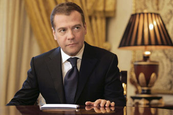 Russian President Medvedev to mark birthday with family