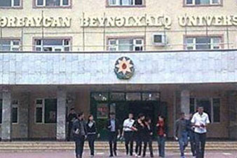 Azerbaijan: students protest in front of Aliev’s office