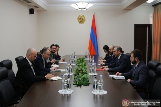 Արմեն Գրիգորյանն ու Տոյվո Կլաարը քննարկել են հայ-ադրբեջանական բանակցությունների բրյուսելյան ձևաչափի շրջանակներում ձեռք բերված պայմանավորվածությունների իրականացման ընթացքը