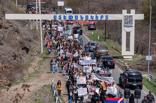 Женщины Арцаха провели акцию против террористических действий Азербайджана