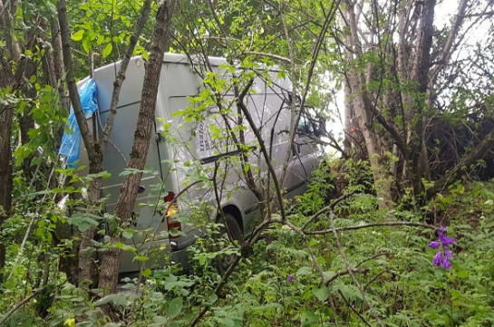 Տաթևի վանքի մոտ ավտոմեքենան սահել է ձորը