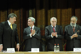 Serzh Sargsyan attends Union of Armenians of Russia Congress 