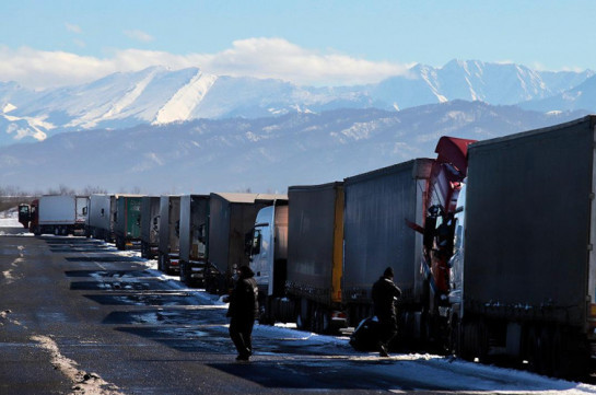 «Խնդիր կա, մեր համապատասխան մարմիններն աշխատում են ռուս գործընկերների հետ». Գնել Սանոսյանը՝ Վերին Լարսում իրավիճակի մասին