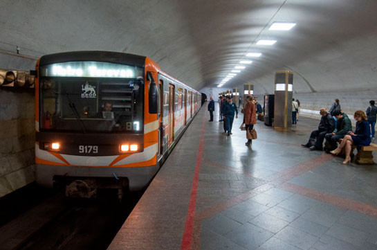 Идеи на тему «В метро» (36) | фотосессия, стиль метро, фотосъемка