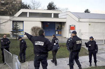 French children taken hostage in preschool