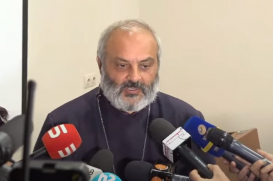 «Ժամանակին բոլորի հետ էլ կլինի, ինչո՞ւ չպետք է լինի»․ Բագրատ Սրբազանը՝ նախկին նախագահների հետ հանդիպման մասին (Տեսանյութ)