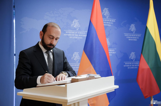 Միրզոյանը հույս է հայտնել, որ իր այցը նոր լիցք կհաղորդի թե՛ Հայաստանի և Լիտվայի միջև երկկողմ հարաբերություններին, թե՛ ԵՄ ձևաչափով համագործակցությանը