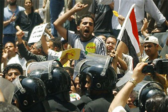 Egyptian protesters plan march of million people