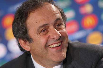 Platini meets with Turkish PM 