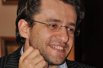 Levon Aronian beats Azerbaijan’s Vugar Gashimov 