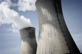 French nuclear power plant evacuated in bomb alert