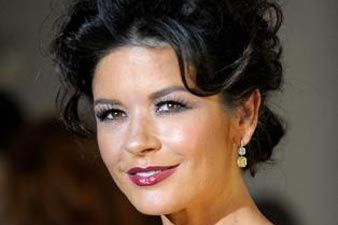 Catherine Zeta-Jones treated at mental hospital 