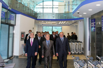 Serzh Sargsyan arrives in Stepanakert 